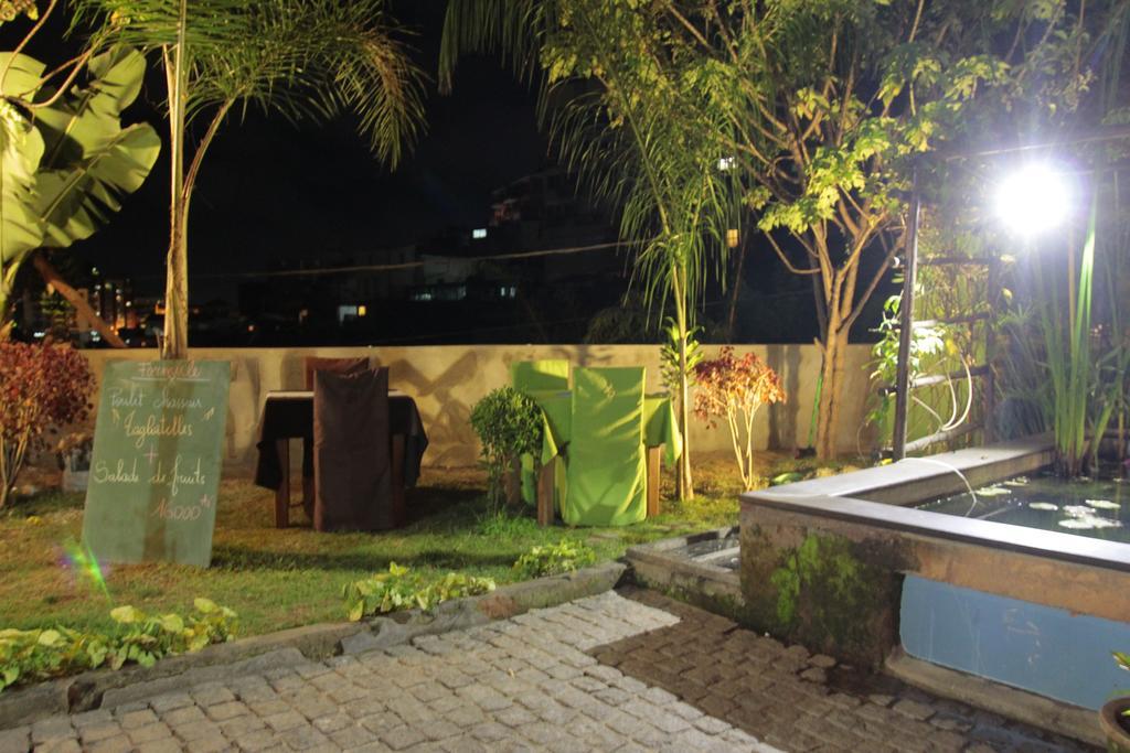 Hôtel Le Lotus Bleu à Tananarive Extérieur photo
